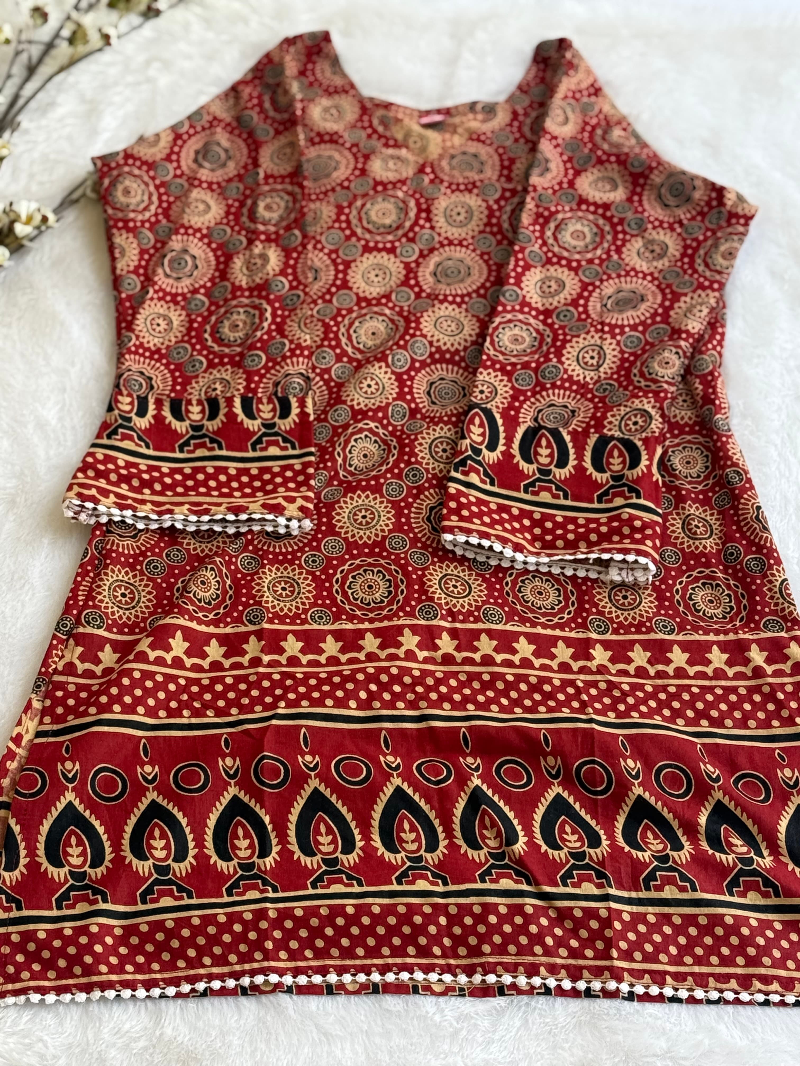Pakistani Kurthi