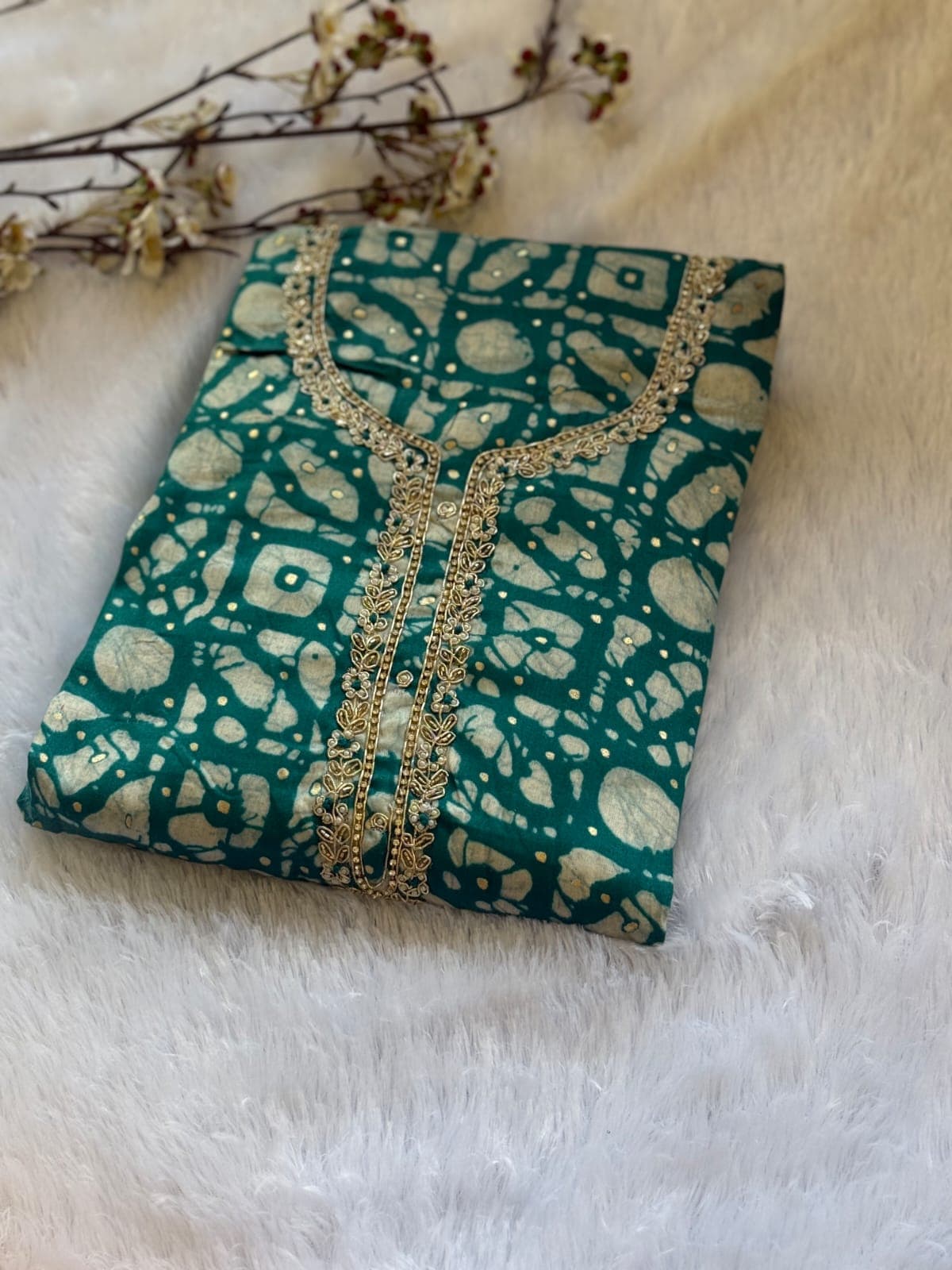 Designer Unstitched Material Pink