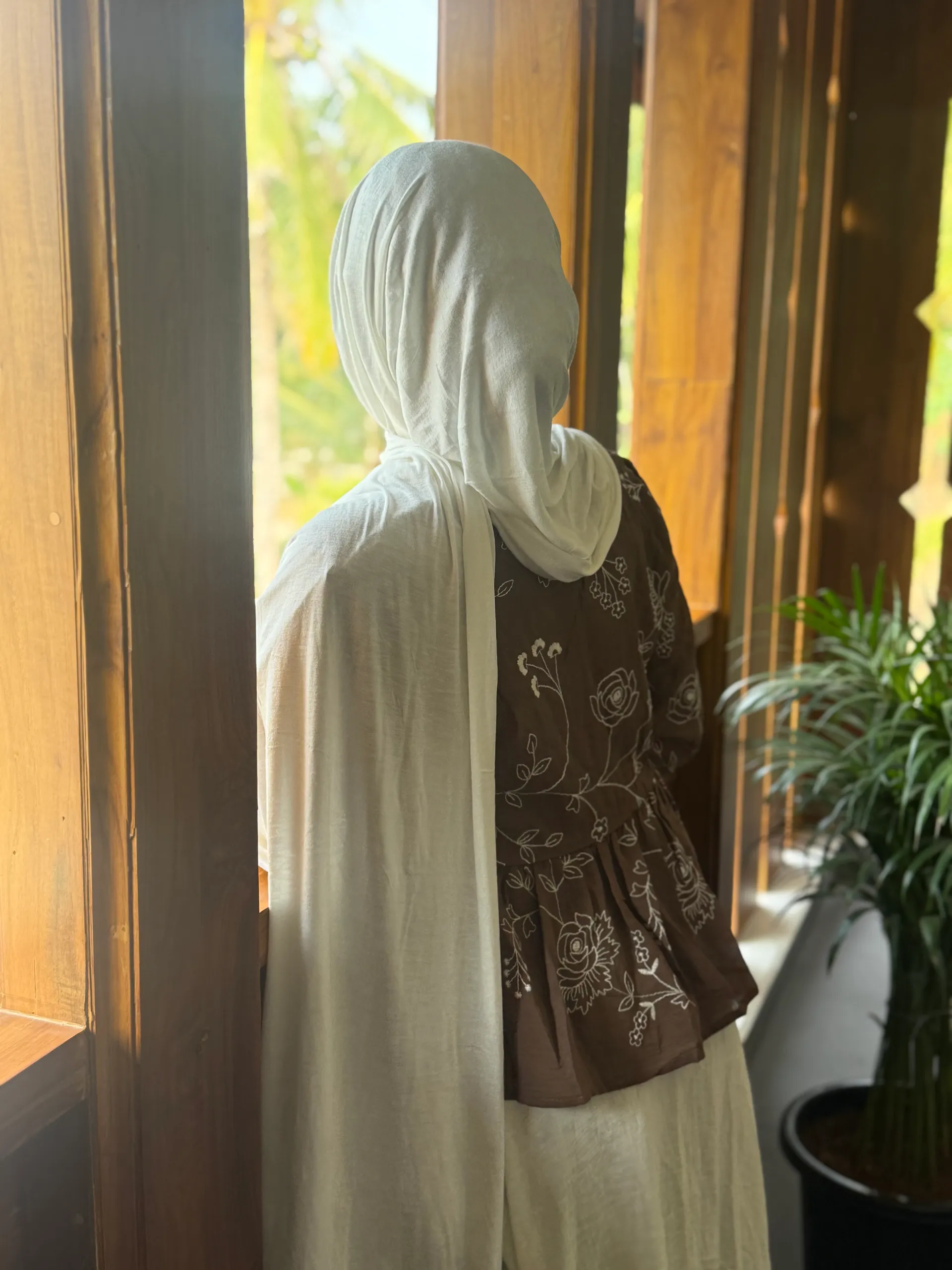 Zera Luxe-Offwhite Jersy Hijabs