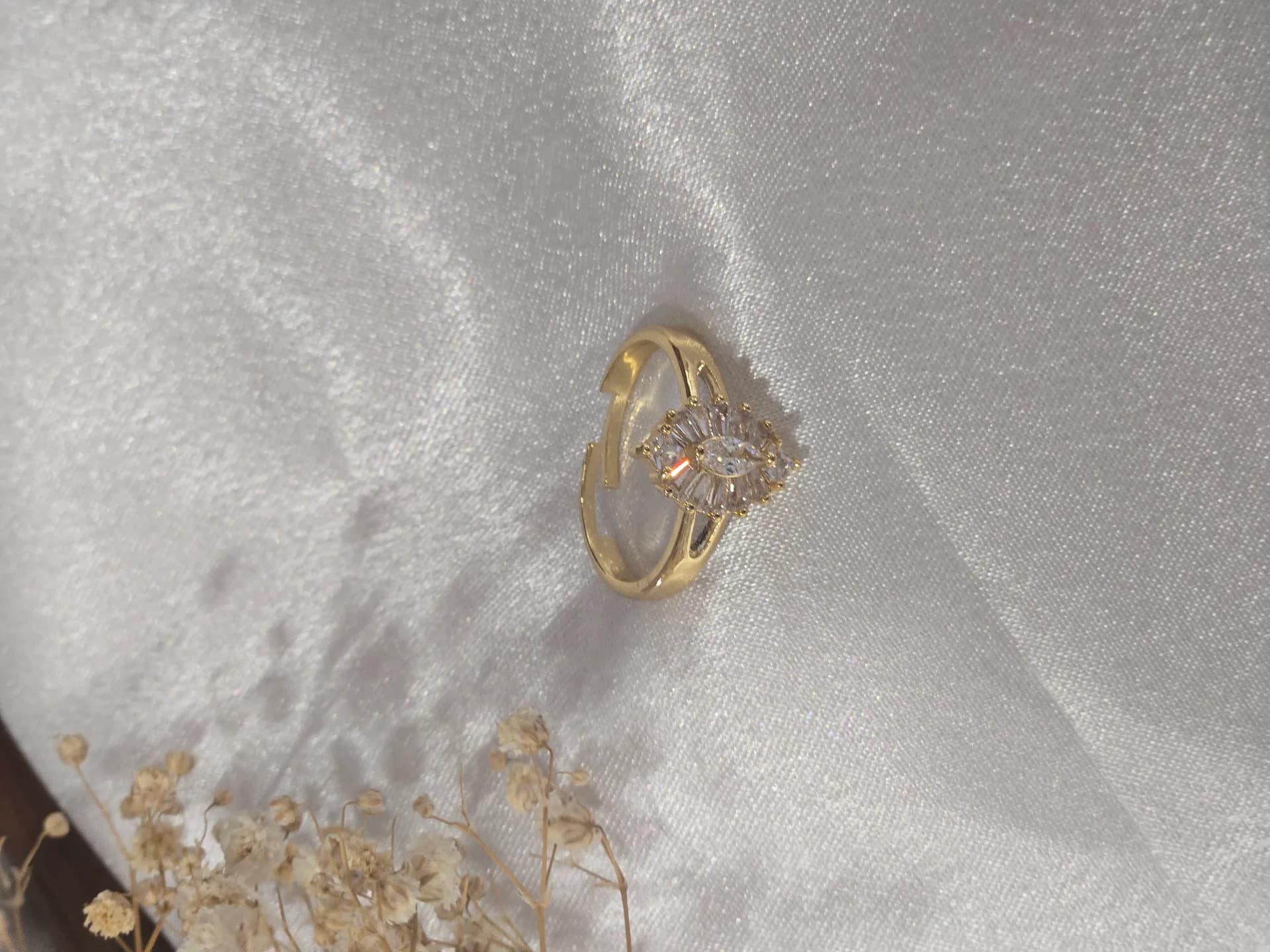 Anti Tarnish Rings