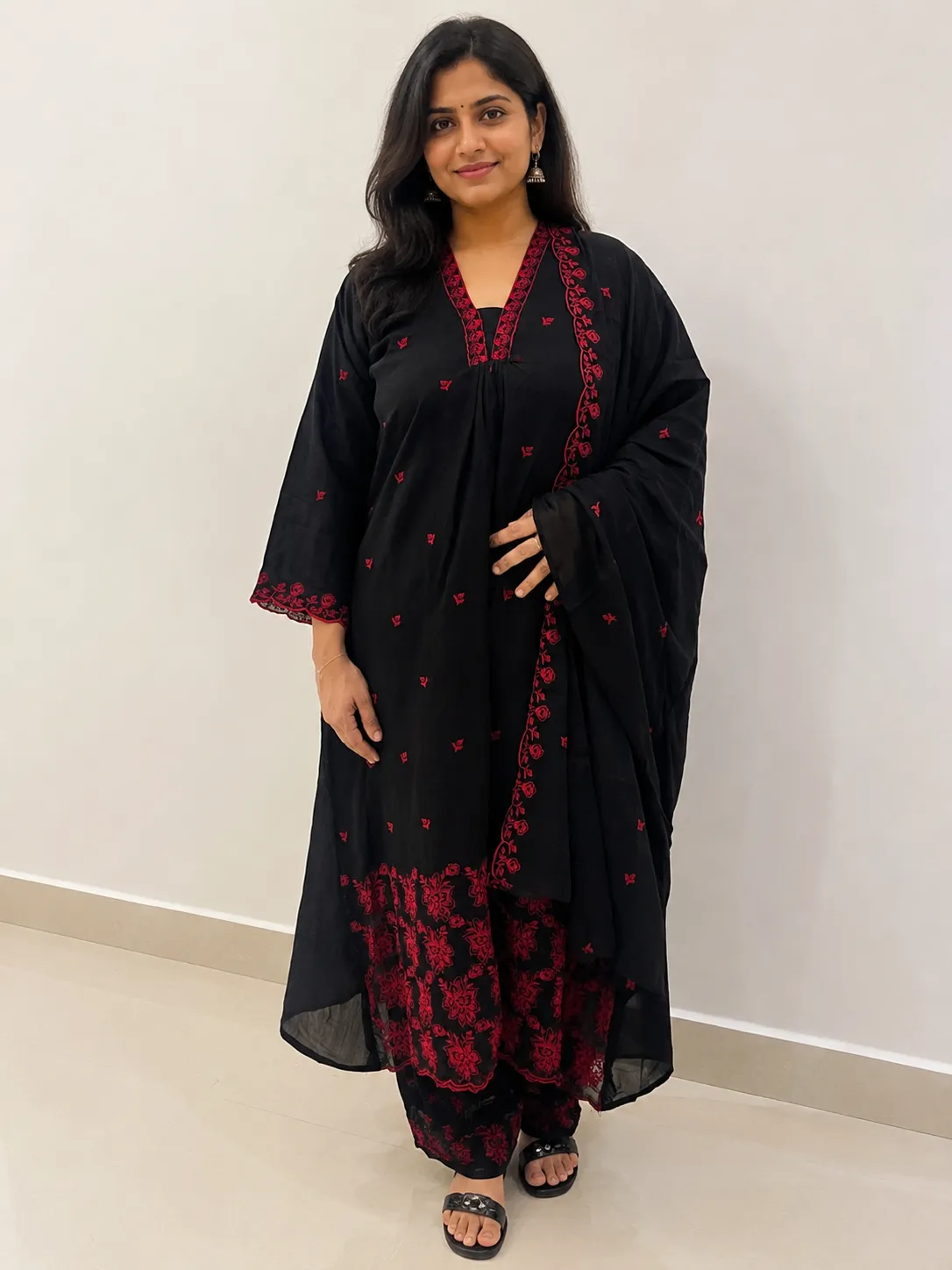 Slub Silk Embroderied Suit